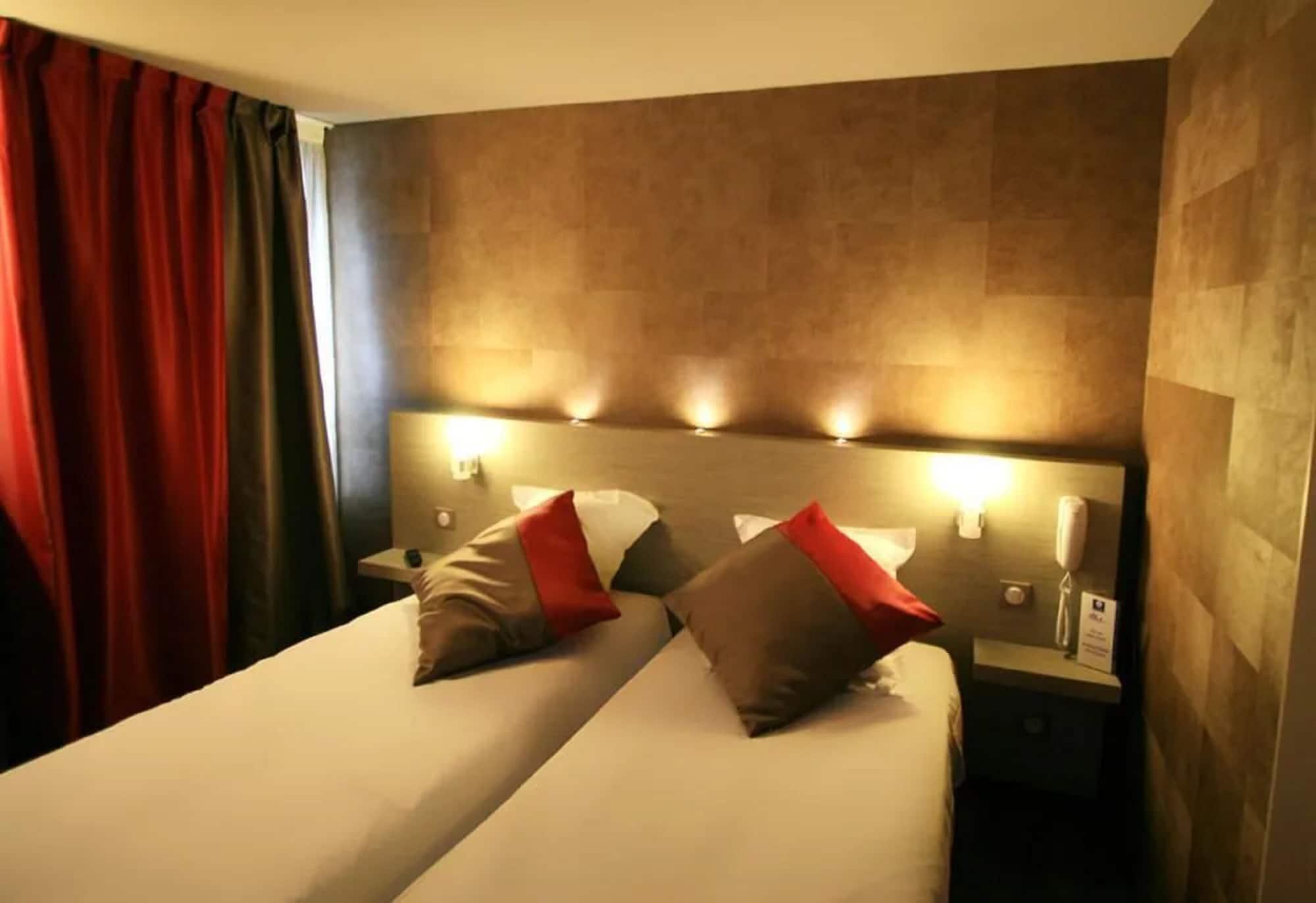 Best Western L'Atelier 117 Maubeuge Quarto foto