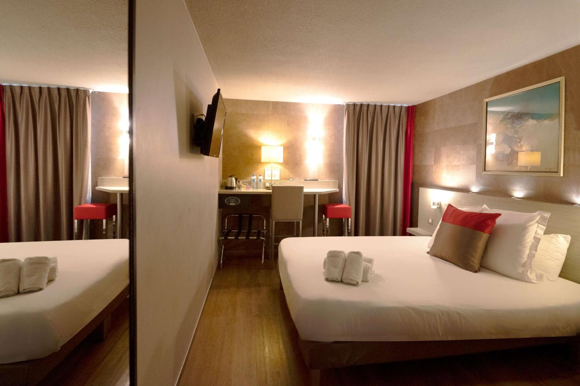 Best Western L'Atelier 117 Maubeuge Exterior foto